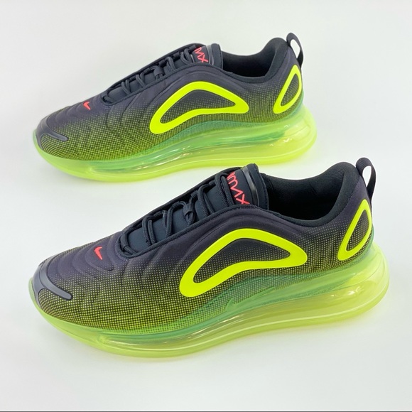 NEW Nike Air Max 720 Volt - Picture 3 of 16